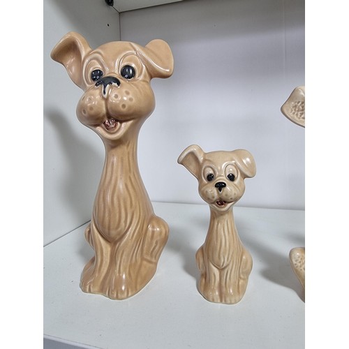 135F - 3 sets of vintage Sylvac graduated animal figures to include 2x Caricature dog figures 5295, 3x long... 