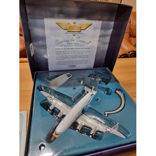 186 - A quantity of as new die-cast models to include Corgi the aviation archive, Lockheed constellation j... 