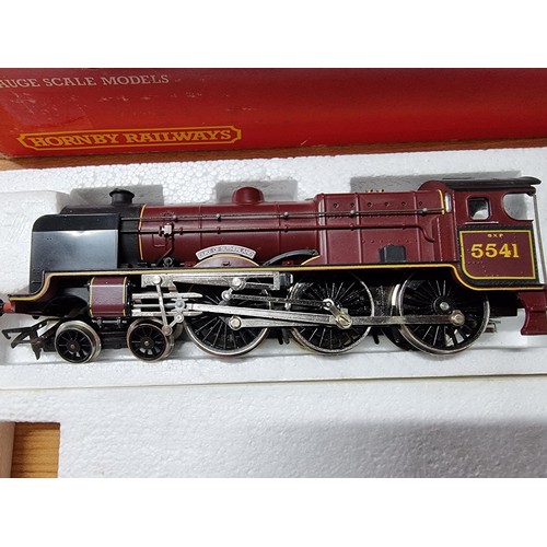 199 - A boxed Hornby LMS Patriot class 5XP 4-6-0 Duke of Sutherland locomotive and tender. Locomotive is i... 