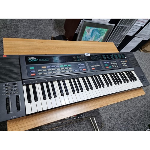 215 - A good quality 1987 Yamaha DSR-1000 keyboard digital with many effects, in full working order, compl... 