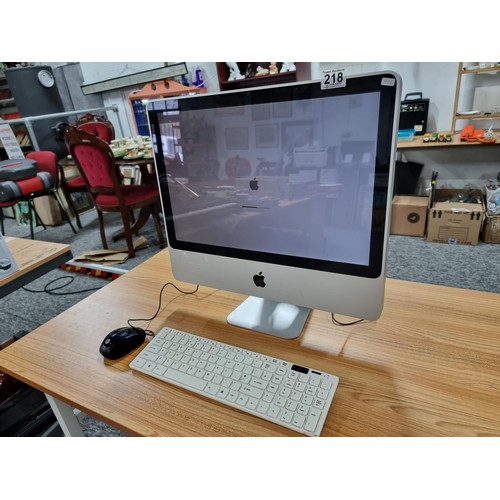 218 - An Apple iMac 20