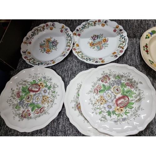 263 - A large job lot of 5 boxes of odds, including collectable china, a large quantity of Royal Doulton, ... 