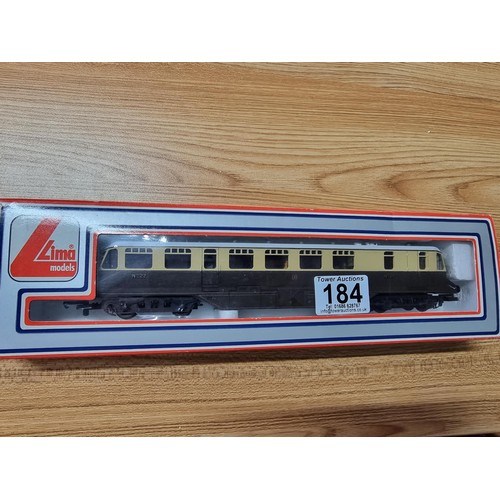 184 - A boxed Lima 205132 MWG OO gauge GWR diesel rail car no.22 GWR cream over brown, with original box, ... 