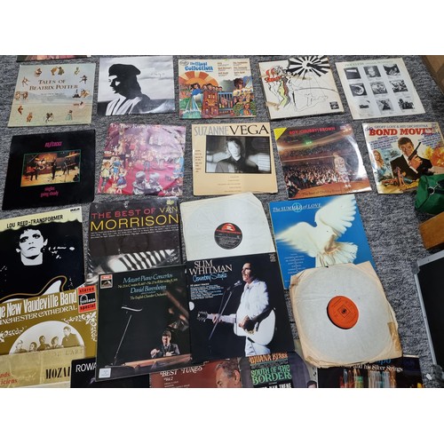 195 - A large box of LP vinyl records and 45rpm single records, to include some good bands and artists, Jo... 