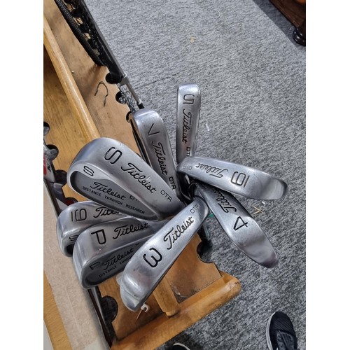 209 - A set of good quality golf irons by Titleist from the DTR range, all in excellent clean condition.