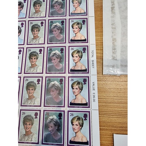 239 - collection of Princess Diana memorabilia to include stamped covers and a large block stamp set of Di... 