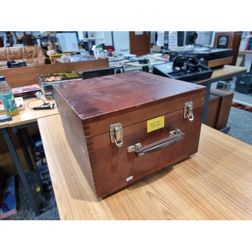 251 - A large wooden cased capacitor tester SA9086, most likely used by Post Office telephones for testing... 