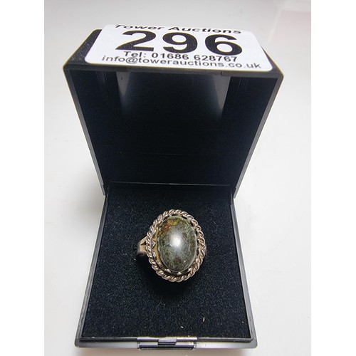 Lot 296       