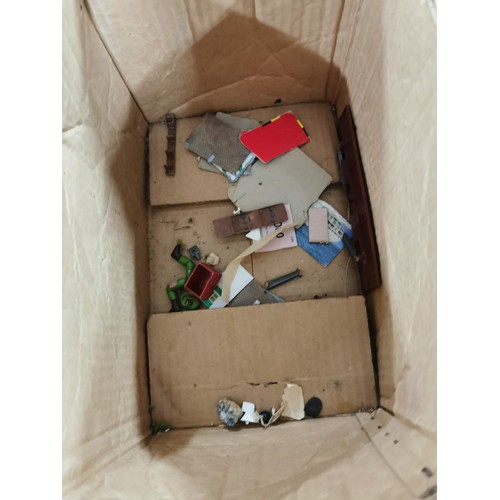 281 - Box containing a quantity of trains and accessories, inc Hornby intercity 125 x2 , intercity carriag... 
