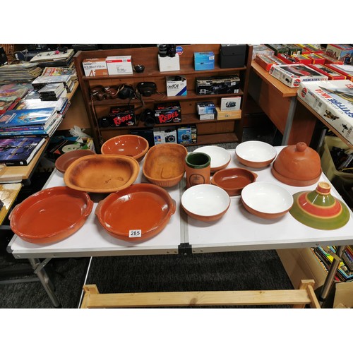 285 - A box containing a large quantity of terracotta items inc bowls by  Pistoia Toscana, tureens, salad ... 