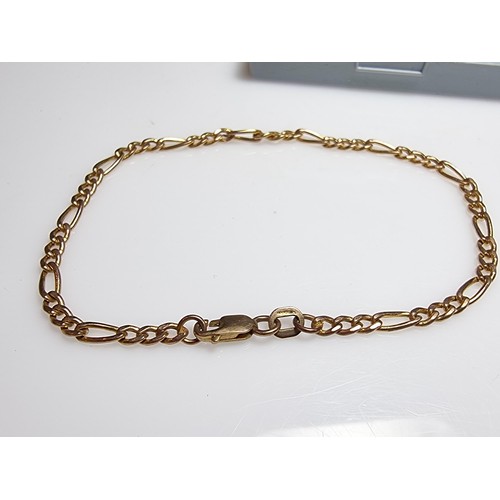 347 - A hallmarked 9ct yellow gold Figaro link bracelet in excellent clean condition and boxed. Total leng... 