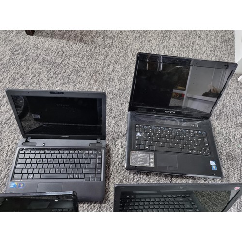 259 - 4x laptops all are spares and repairs.