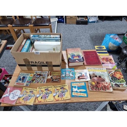 291 - Box of books all on cookery to include vintage titles by Stork McDougalls etc please see photos of t... 