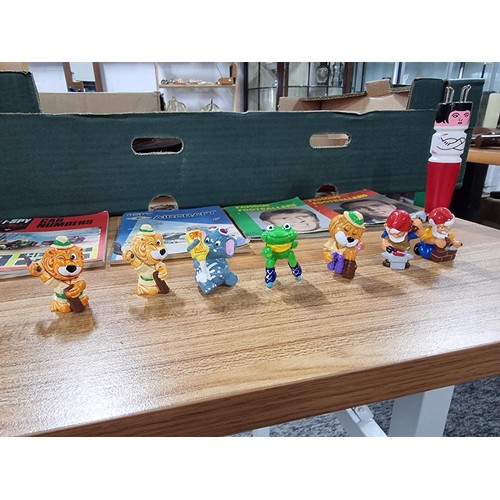 292 - 2 x Boxes of collectable toys from the 1990's to inc Snow White and the seven dwarfs, kinder egg toy... 