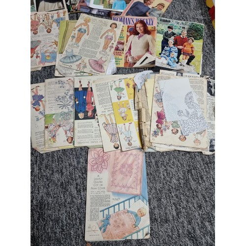 302 - Knitting lot to include a box full of knitting items a boxed Owl N-Knit Kit by Kirkton House along w... 