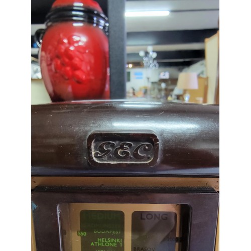 117 - Vintage GEC Bakelite radio BC5243 with schematics also comes with a vintage radio chassis possibly M... 