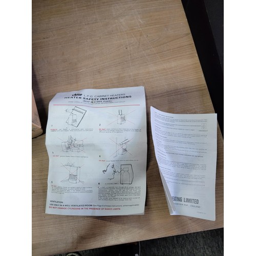 138 - Supa serve gas heater in good order complete with connector and instructions, one wheel missing to t... 