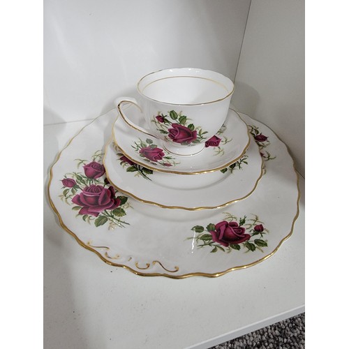 202 - Quantity of collectables inc a JG Meakin part teaset on stand, a complete Duchess china coffee set a... 