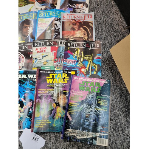 221 - Collection of 46x magazines inc Star Wars, Return of the Jedi original 1980's magazines issued when ... 