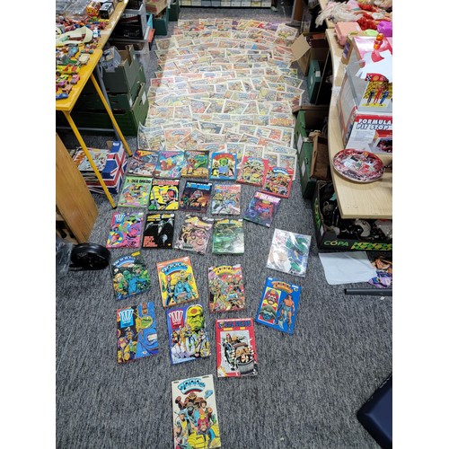 230 - Collection of 23x 2000AD annuals 1978/1990 with Judge Dredd and all 3 of the Starlord annuals issued... 