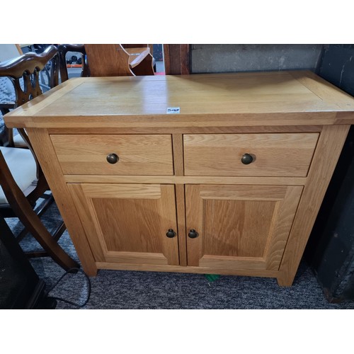 508 - Good quality modern solid oak sideboard with 2 drawers over 2 doors in excellent clean condition hei... 