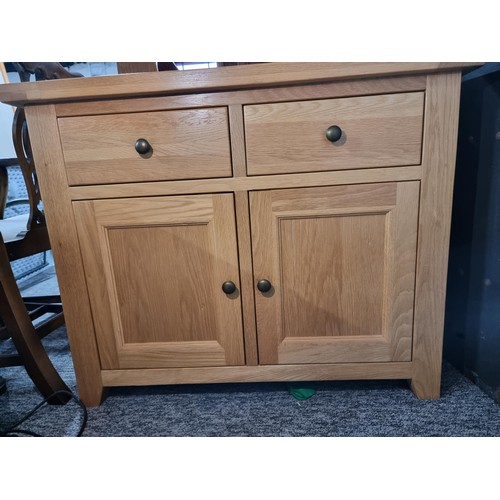 508 - Good quality modern solid oak sideboard with 2 drawers over 2 doors in excellent clean condition hei... 