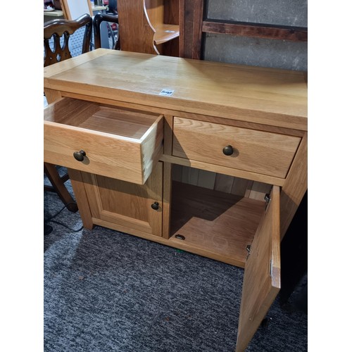 508 - Good quality modern solid oak sideboard with 2 drawers over 2 doors in excellent clean condition hei... 