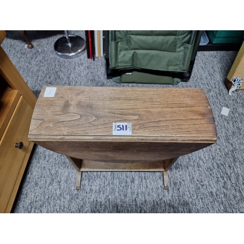 511 - Small vintage oak drop leaf grog table with table top rotates and extends with a clean top ideal for... 