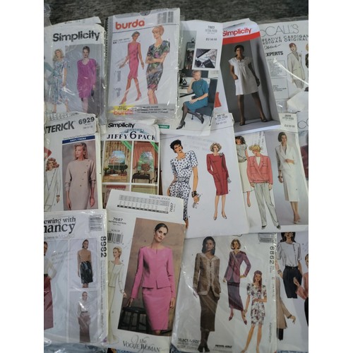 42 - Large quantity of sewing patterns by various makes