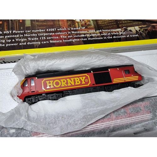 281 - A brand new in box very rare Hornby R1080 porterbrook Hornby liveried Virgin train set. Special Horn... 