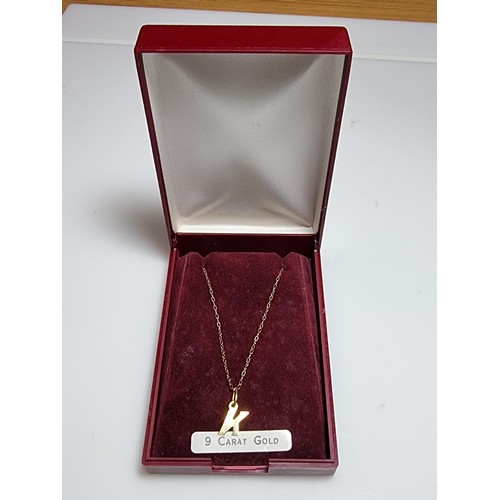 495 - Hallmarked yellow gold necklace with a letter K pendant in clean condition boxed ready.
18