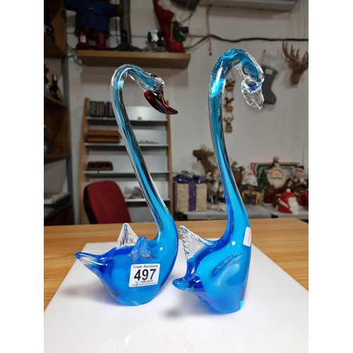 497 - 2 x good vintage hand blown art glass swan figures one has an ornate agate banded glass beak, both i... 