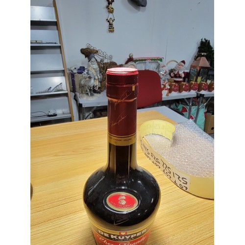 520 - 3x vintage bottles of liqueurs inc Serenade cherry liqueur 50cl, De Kuyper 2x Cherry Brandy Liqure 5... 