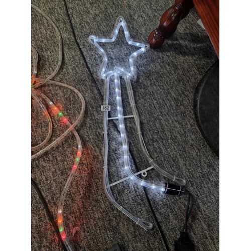 652 - LED tube light up Christmas shooting star along with a long length of over 5 meters of LED light up ... 