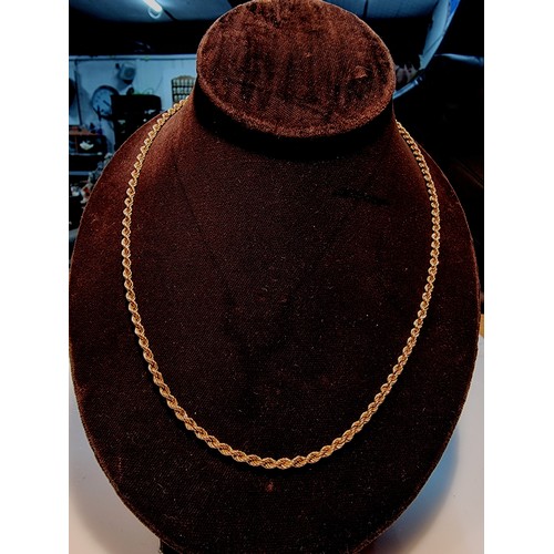 496A - Hallmarked 9ct yellow gold rope twist neck chain in excellent clean condition displays well would ma... 