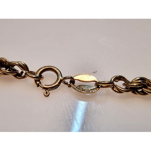 496A - Hallmarked 9ct yellow gold rope twist neck chain in excellent clean condition displays well would ma... 