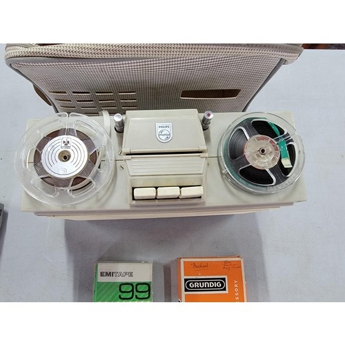 61 - Vintage all transistor reel to reel with 4x tapes and carry bag along with a Roberts R9905 PLL 3 ban... 