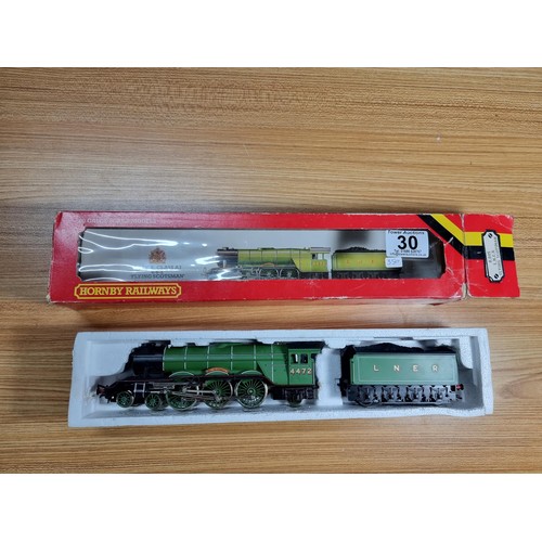 30 - A boxed Hornby R845 Flying Scotsman locomotive and tender LNER 4472, in excellent condition with ori... 