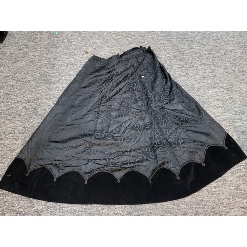 95 - Quantity of genuine victorian ladies black clothing inc a cape circa 1895 made with black cotton sat... 