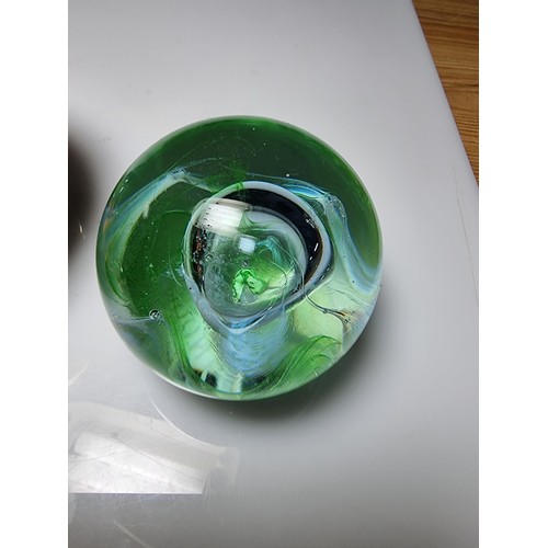 131 - 3x good quality Caithness paperweights to include wave crest, a moonflower and moon crystal. All in ... 