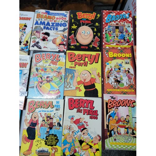 356 - Large collection of 40x annuals, titles include Beezers, Oor Wulli, Broons, Beril the Peril etc alon... 