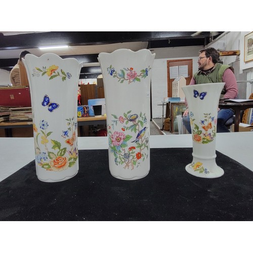 310 - Collection of Aynsley ceramics inc 2x Aynsley cottage garden vases and 1x Aynsley Pembroke vase alon... 