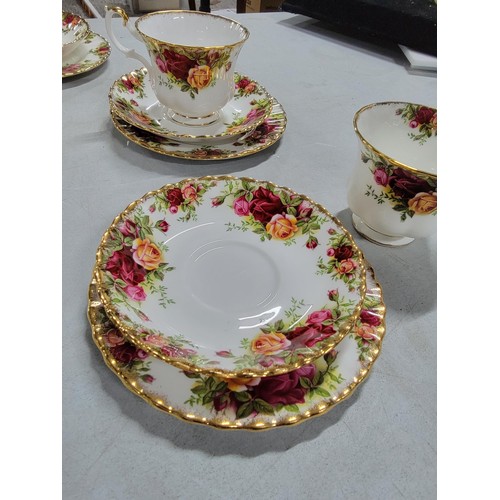 319 - 20x part Royal Albert Old Country Roses tea set includes 6x trios, milk jug and sugar bowl all in go... 