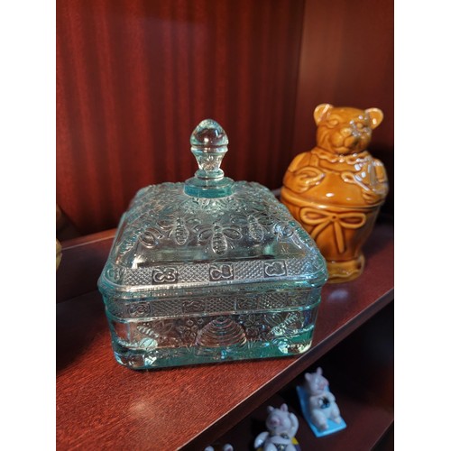 322 - 2x ceramic cookie jars in the form of mother and father bear along with a German lidded glass honey ... 