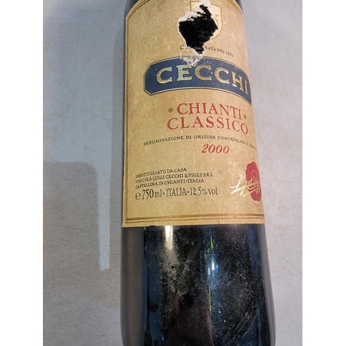 282 - Vintage bottle of Cecchi Chianti red wine 2000, always stored correctly