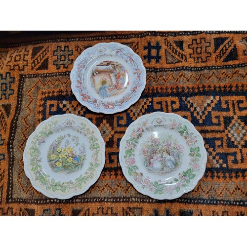 361 - Collection of limited edition plates inc Thomas Kinkade's plates, Wedgwood country days plates along... 