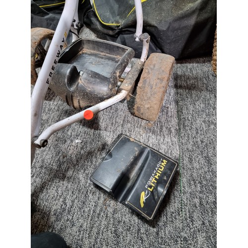 4 - 2x electric golf trolleys by powakaddy for spares or repairs. 1 includes its lithium battery, and ch... 