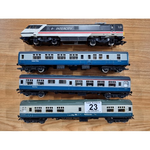 23 - A Hornby intercity 91014 powered loco with 3 Hornby coaches which don't necessarily match the loco, ... 