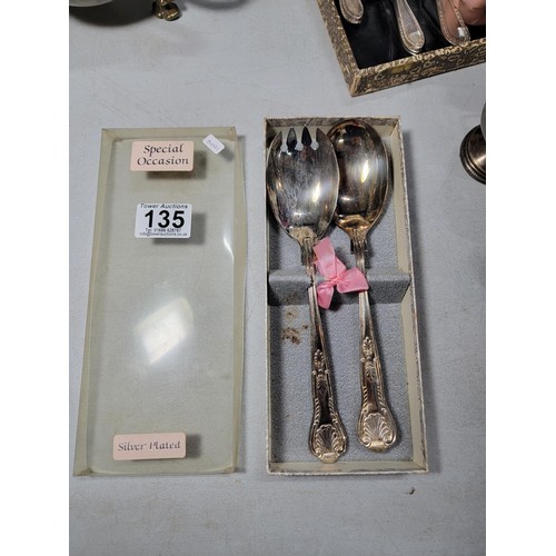 135 - Quantity of silver plate items inc 2 boxed sets inc a set of serving spoons, 6 person desert set, si... 