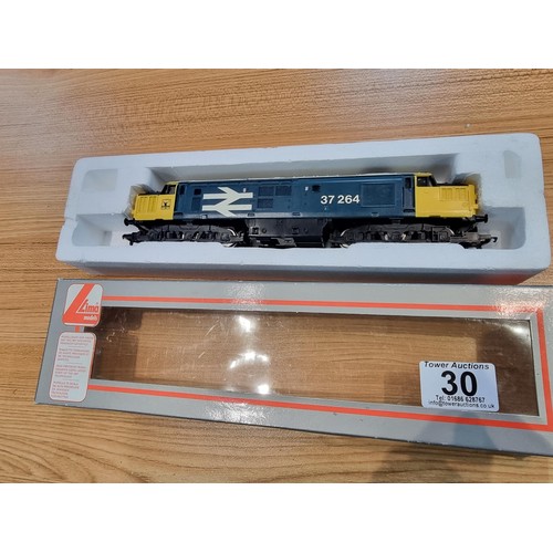 30 - A boxed Hornby OO gauge diesel locomotive 37264 (Highland Rail) fitted in a not original lima box, i... 